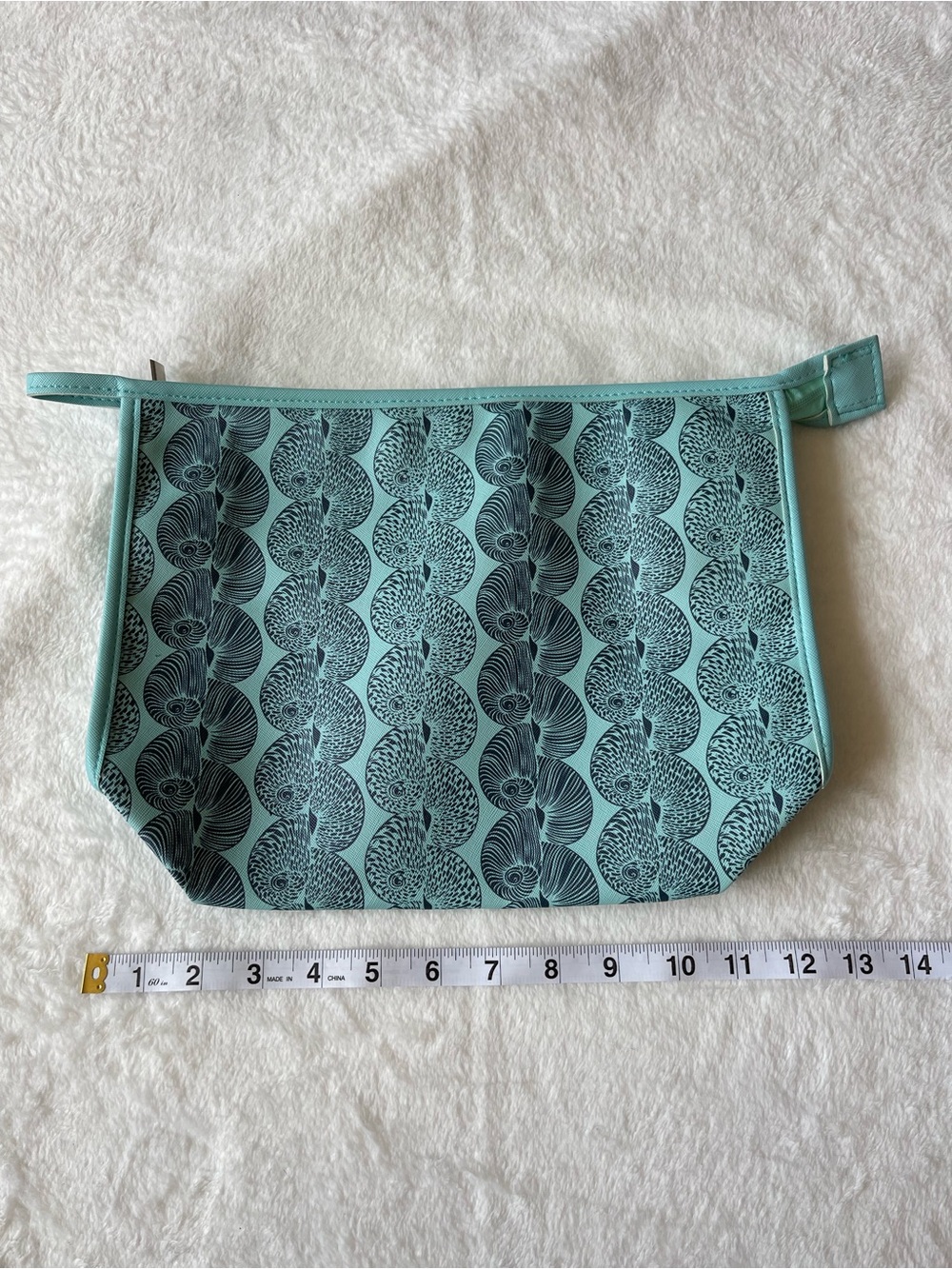 Manaola Hawaii Kinolau Aqua Seashell Patterned Pouch Clutch